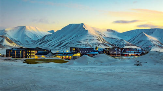 露营|地球上最北、最南、最东、最西的城市分别在哪里？