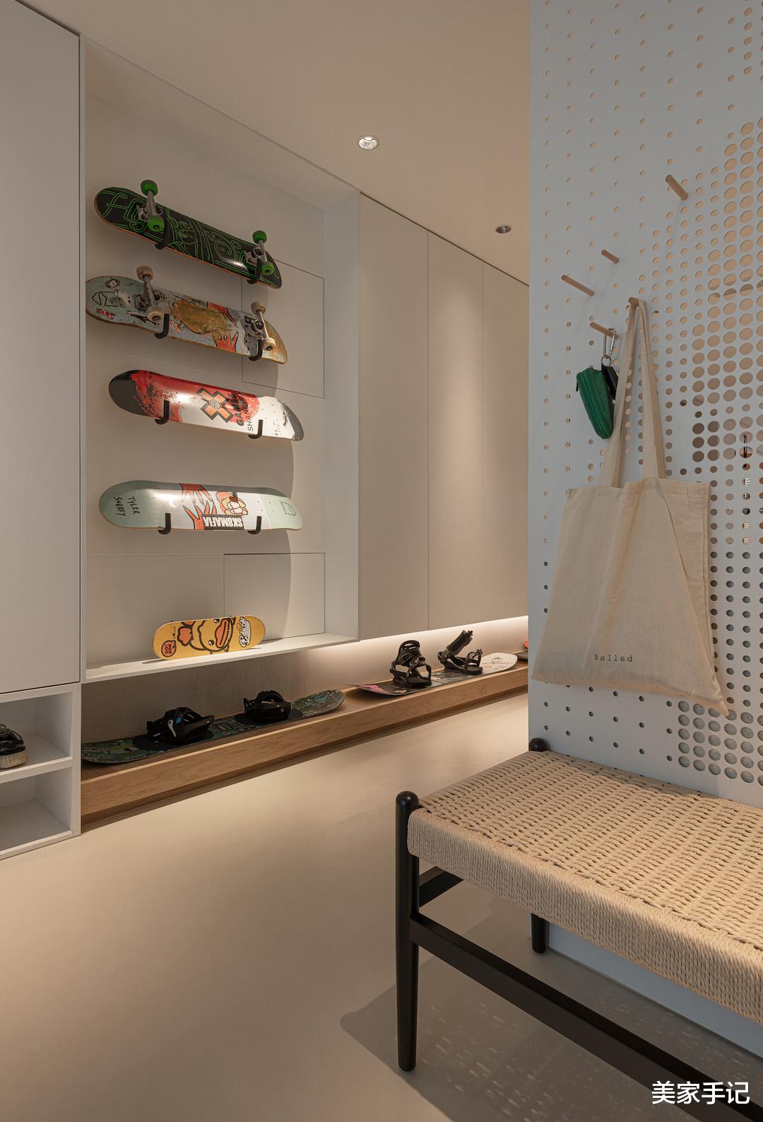 难怪越来越多人坚持“去客厅化”,看完她家才明白,太实用了!