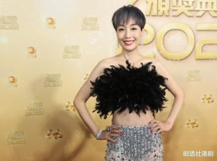 江美仪|罕同框!TVB视后新戏上映获前夫携母到场支持,离婚7年仍关系融洽