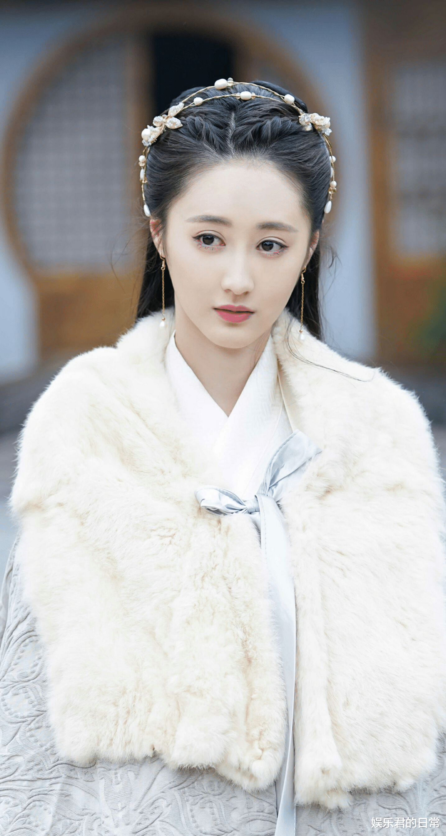 滤镜|郭品超婚纱照曝光！与小19岁女友甜蜜相拥，曾自曝已买婚房将结婚