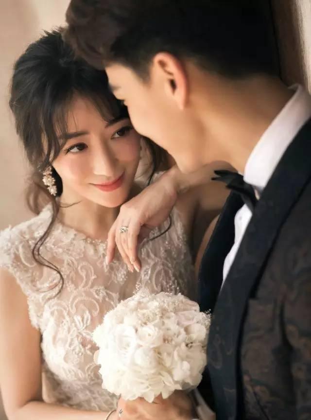 赵雅芝|陈紫函，嫁小6岁丈夫，44岁仍在积极备孕，如今事业爱情两头旺