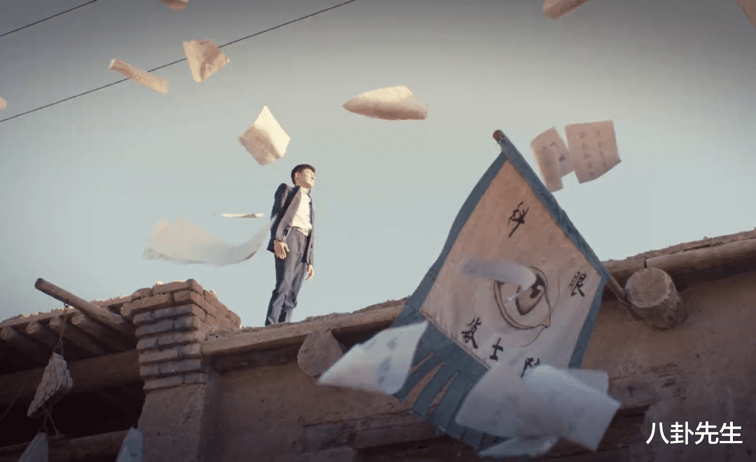 张翰|张翰抗战剧开播：男演员发型时髦，服装道具崭新，悬浮得没眼看