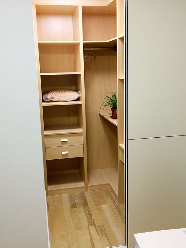 40平一室一厅毕业照！转角厨房的设计太完美了！