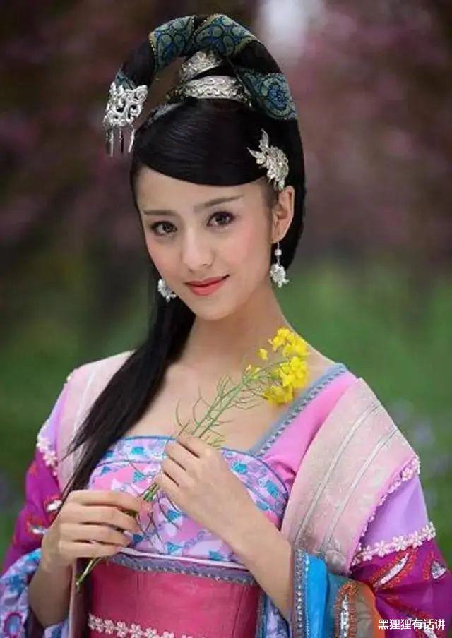 张国立|甄嬛传：活在台词里的10个女人，个个都了不起！你知道几个？