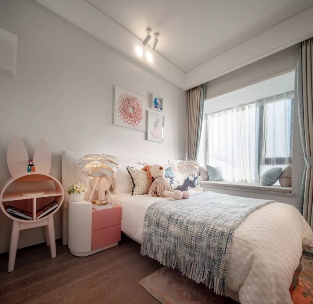 100平现代简约风三居室,软硬装的设计都很漂亮!