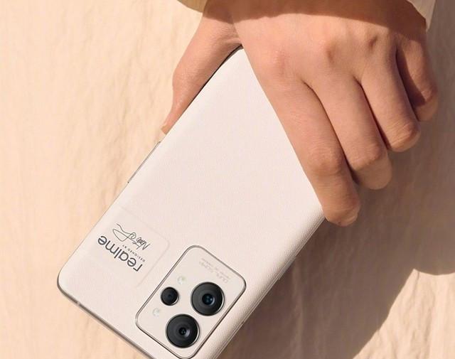 电池|旗舰手机重量200g以上是常态消费者还能买到轻薄手机吗？