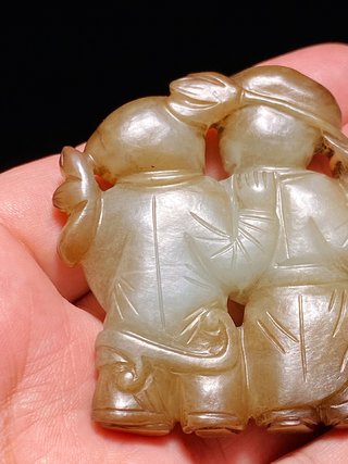 和田玉籽料|元 和田玉籽料 双童持莲 玉珮 挂件