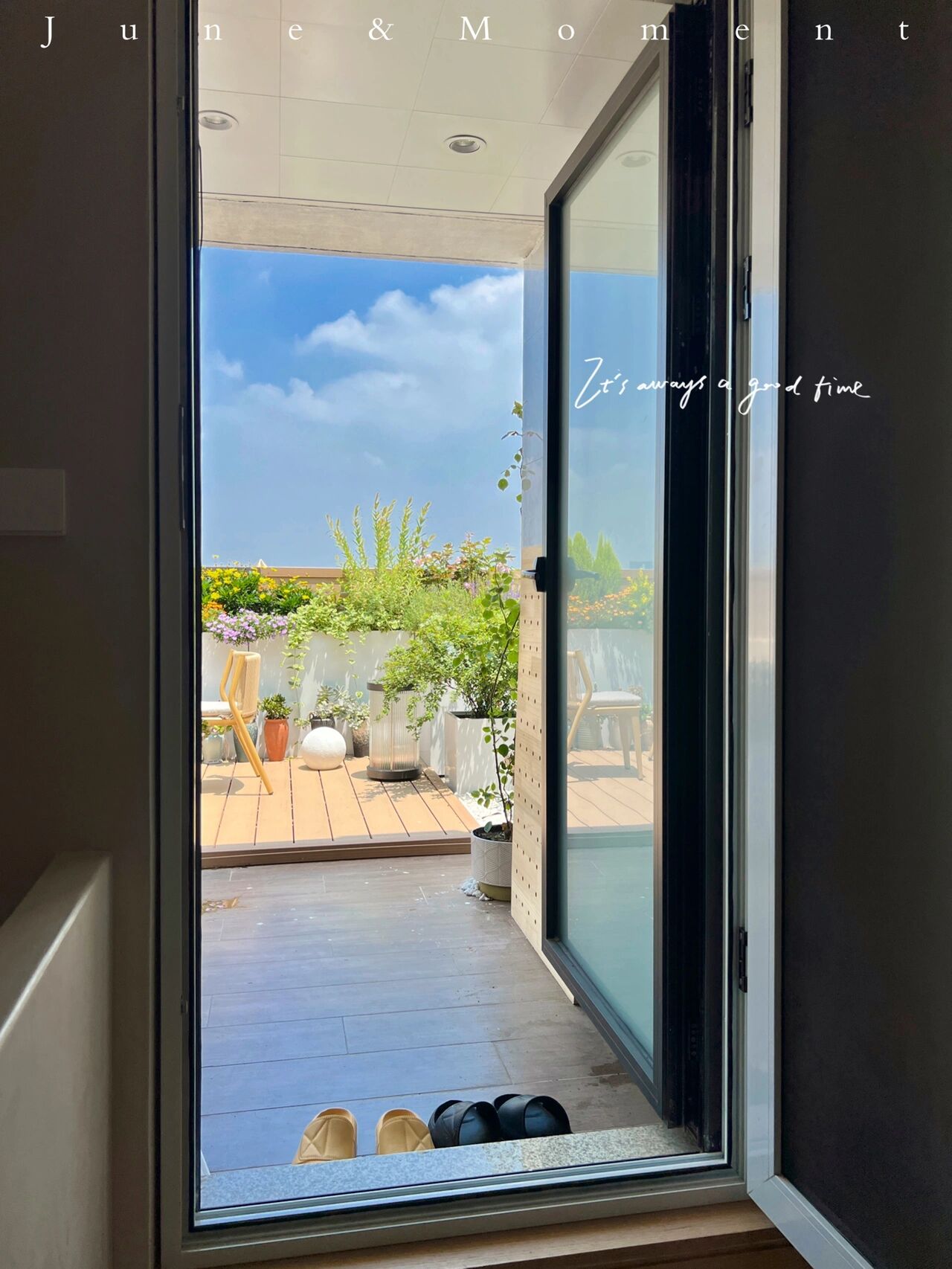 玄关|买一栋顶楼带露台的房子,只花2.2w打造个露台花园,比别墅还舒服