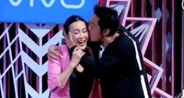 苏醒|吃软饭、卑微求工作、60岁去县城商演，过气艺人的现状好心酸