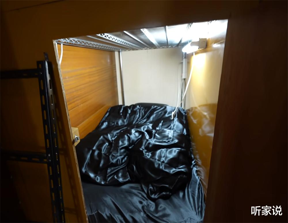 携程|23岁日本女生住“棺屋”，在2㎡空间里生活1个月，网友：喘不过气