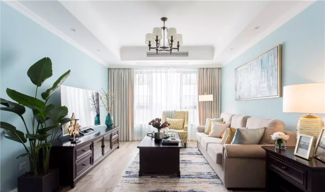 102平美式二居室，卧室蓝白配有一种清新浪漫的氛围