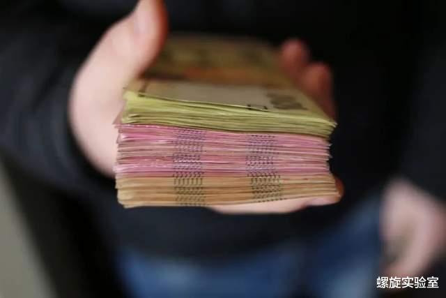 数据库|撮合贷款累超1万亿，周鸿祎的隐秘“钱袋子”