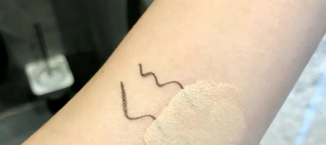 粉底液 适合油皮的5款粉底液，不脱妆、不暗沉，款款都是“实力派”