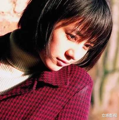 街拍|高圆圆的母亲：10年的求医之路，是女儿的艰辛和心痛