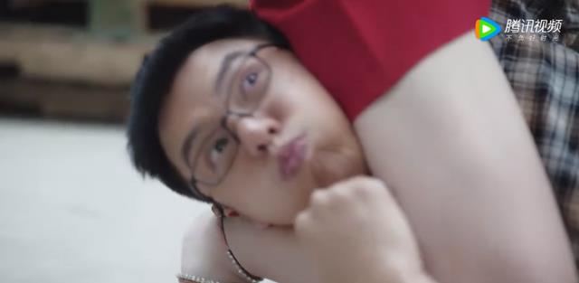 欢乐颂第三季|为报复人渣上司故意接近他的儿子,《欢乐颂3》露西要开始复仇了