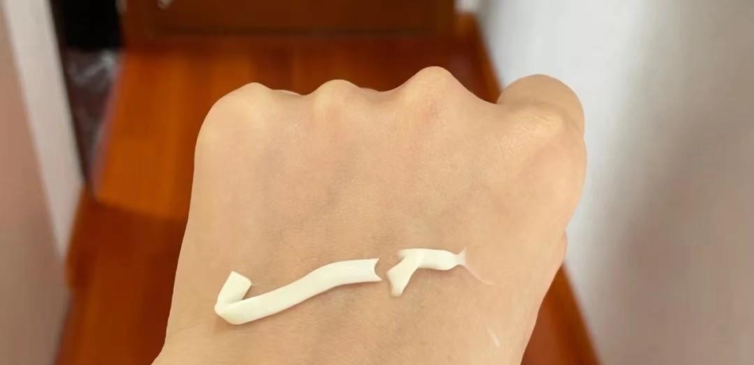 面霜 有哪些好用的“修护面霜”?这5款价格便宜又超好用,用过就回购