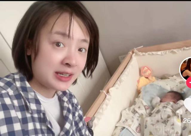 马思纯|孙铱产后恢复快，素颜出镜红光满面，读网友评论眼眶泛红落泪