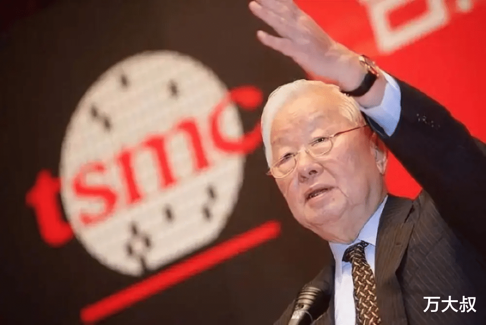 电子商务|1000名工程师将举家迁徙，台积电被美国釜底抽薪，张忠谋无动于衷