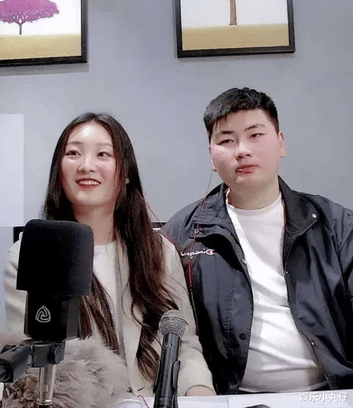 陈亚男|差距大!陈萌陈亚男同发动态,一个晒大衣嫂做饭,一个晒旅游健身