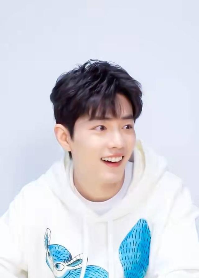 肖战|时尚圈T杂志总编冯楚轩怒斥明星耍大牌，已排除：肖战