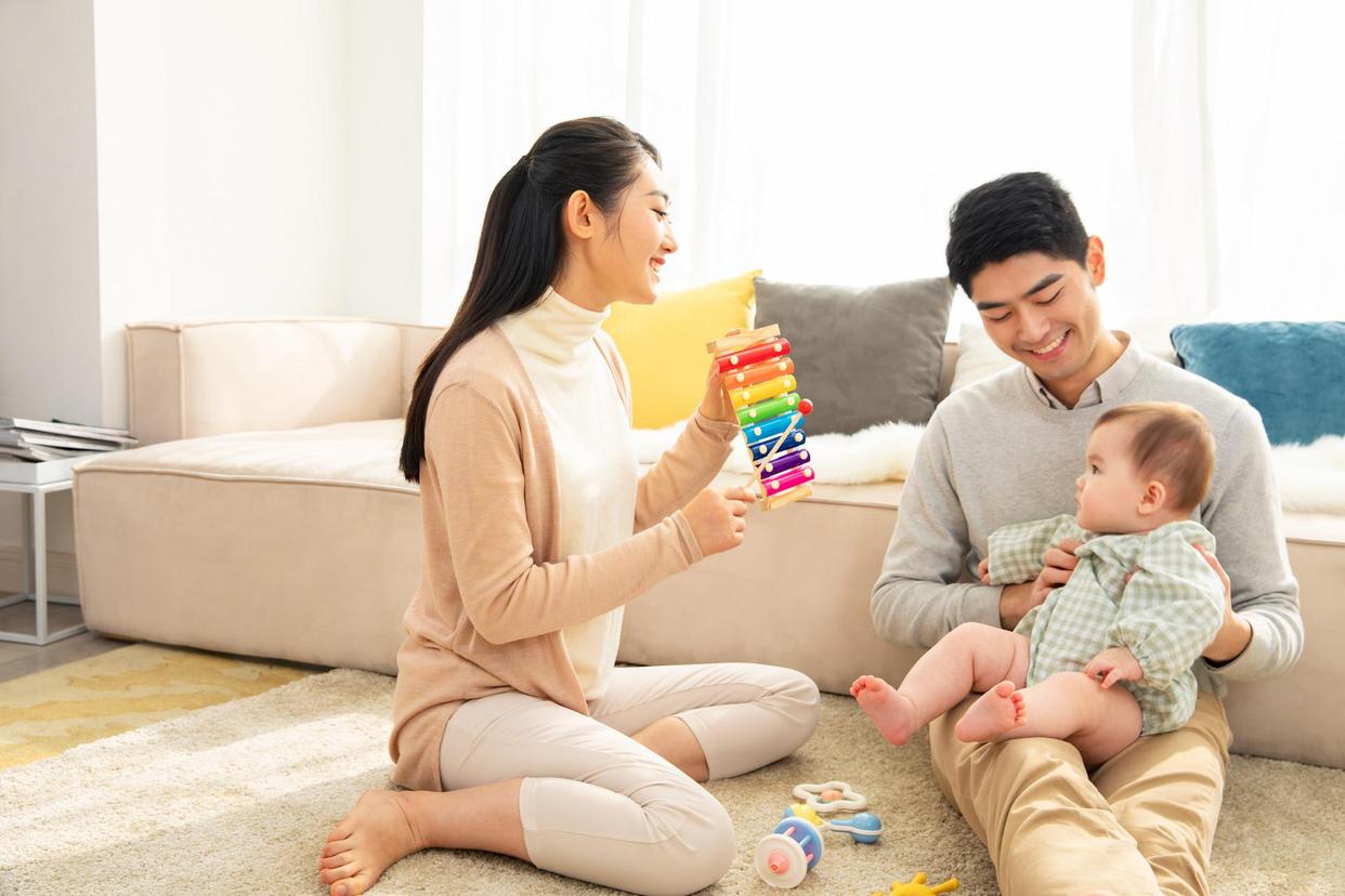 给孩子起名“吴霜”,办出生证时医生打错,妈妈大喜:不改了