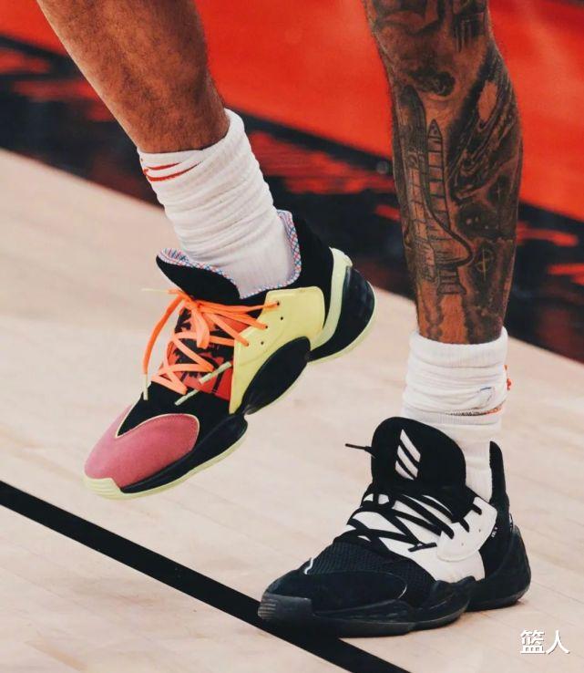 伊塞亚·托马斯|NBA球员上脚：哈登6代很骚气，小托马斯首秀穿Kobe4