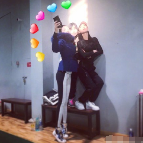 张蓝心|张蓝心太敢说了！直接怒怼网友：没见过女人？非得让我骂？