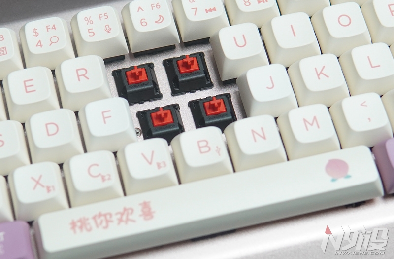 飞利浦|Double Shell D69三模机械键盘简评