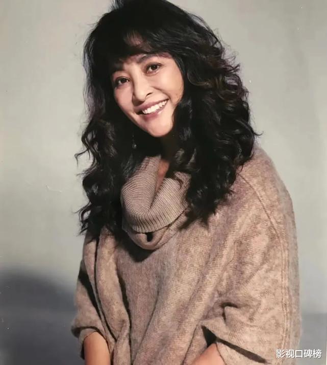 李勤勤|《亲爱的小孩》的传奇人物，角色让人又爱又恨，凭选美踏入娱乐圈