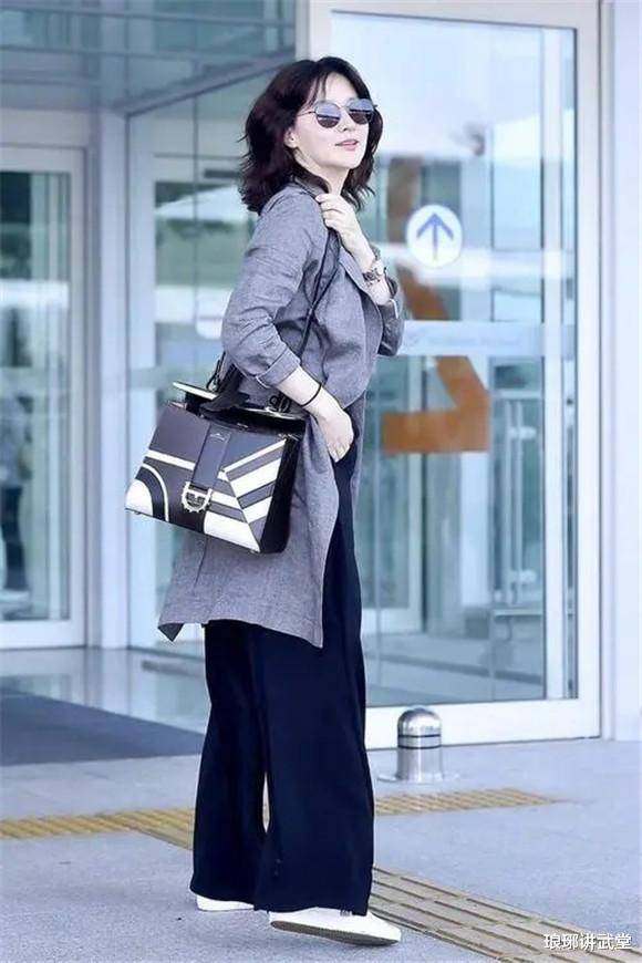 案例 重庆女子发现老公出轨,在卧室装摄像头,情妇让人难以置信