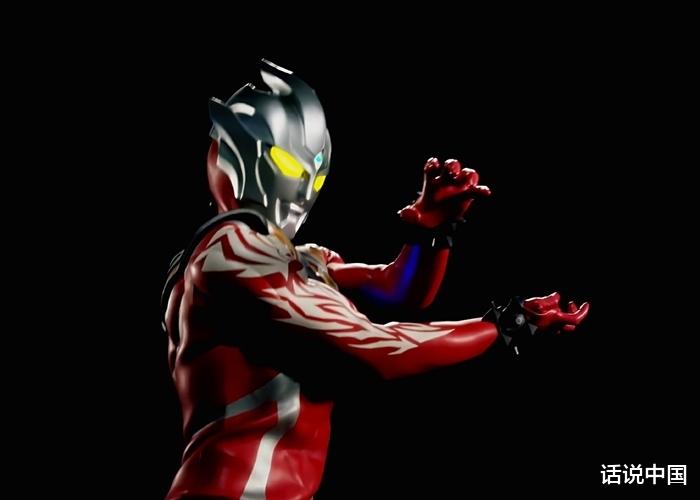 舞台剧|《泽塔奥特曼》舞台剧惹争议,雷格罗斯出手帮忙,几招打败迪亚波罗!