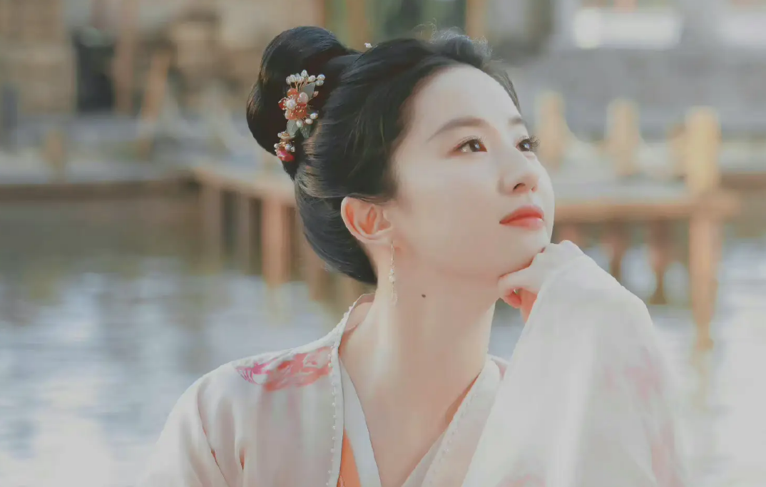 |海选李清照冠军颜值被嘲，毫无清冷气质显老态，大才女变孙二娘