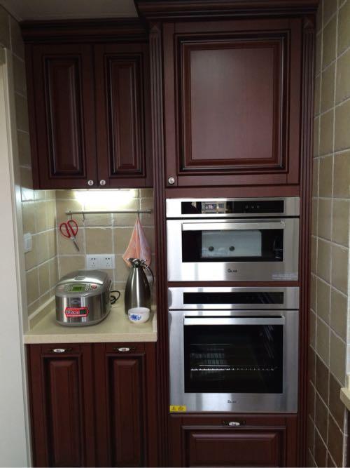 媳妇装新房,卫生间砌“半墙”,阳台成“绿森林”,被邻居赞爆了