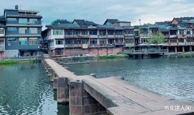 古镇|成都的“小江南”古镇，曾是川西历史文化名镇，如今少有人问津