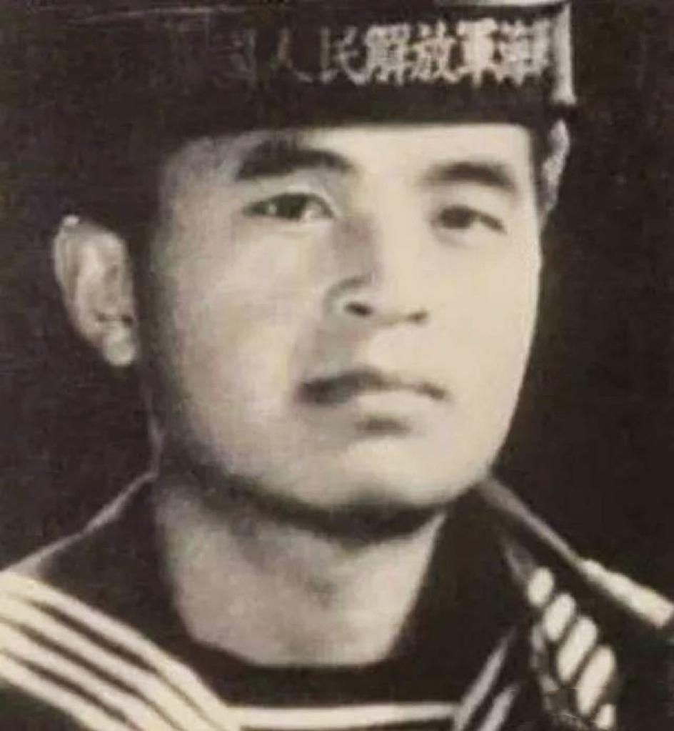 央视|处江湖之远，老毕的人生后半程反而活得更舒坦了！