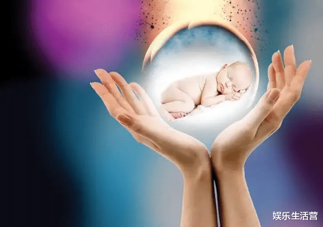 林志玲|林志玲身体无法要二胎？头胎做十几次试管才怀，和丈夫吃饭像接力