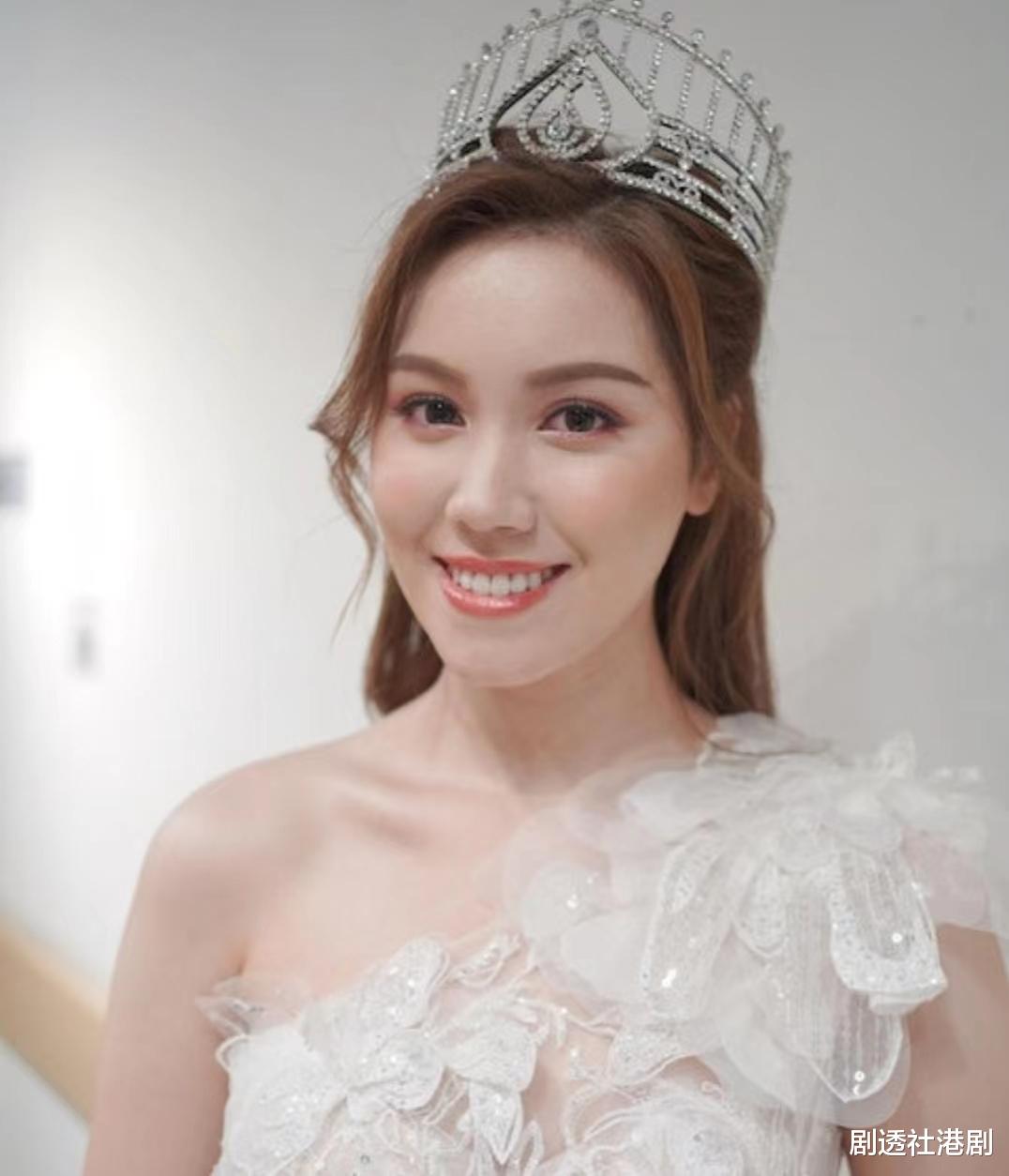 TVB|公司硬捧？23岁TVB上位小花剧集首露面被批外形显老：像个发面馒头