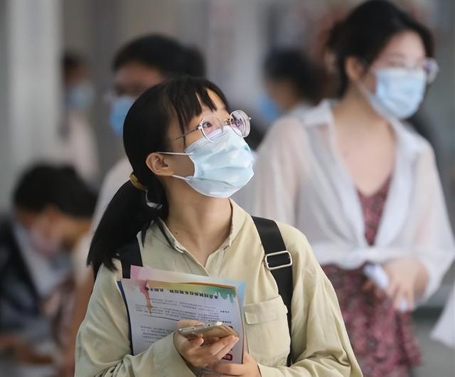 律师|河南女生发简历被骂“low货”，公司的解释差强人意，HR有点嚣张