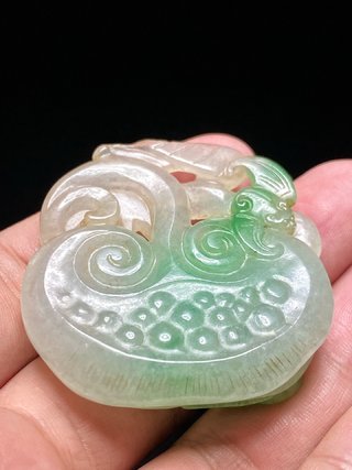 冰种翡翠|清乾隆 老坑冰种翡翠 福寿如意 灵芝纹 挂件 把件