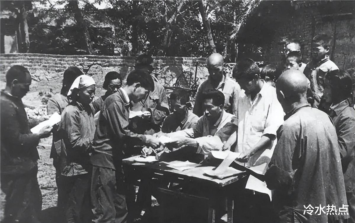 特务乌梅失踪前留下串密码,64年无人破解,孙女破译后绝望痛哭