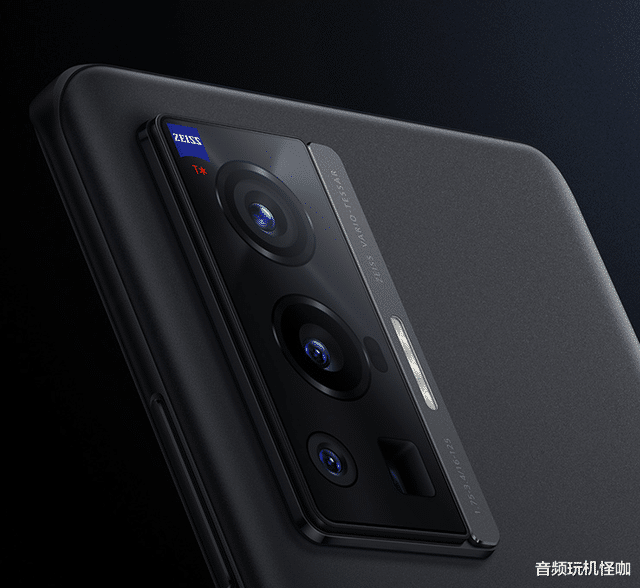 vivo x|同样都是旗舰！三台现役热销机型究竟该怎么选，突破口在于需求