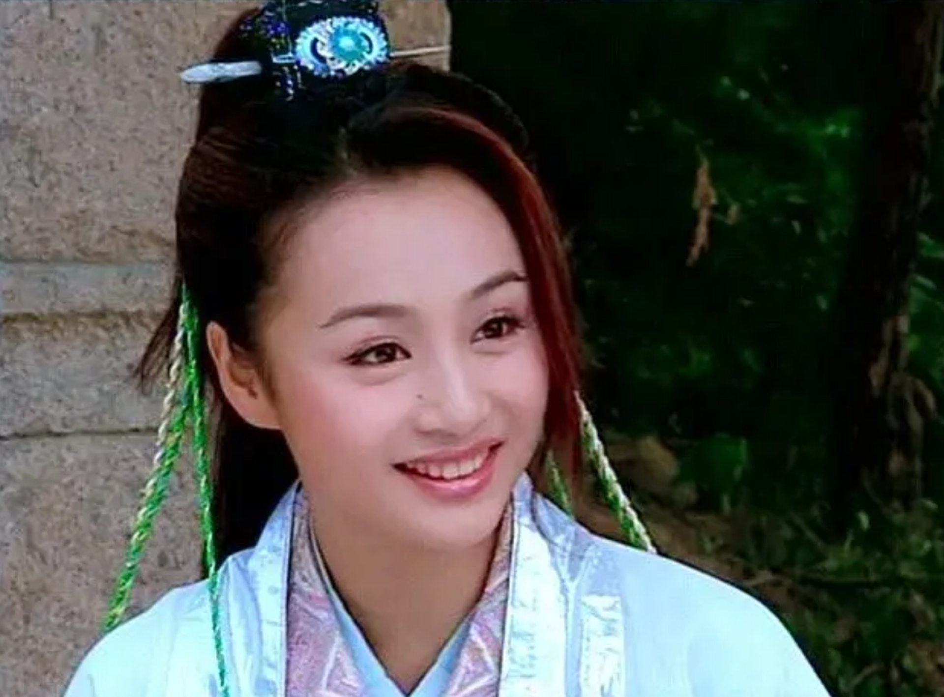 关晓彤|6位离开央视的女主持,有的创业成功,有的直播带货