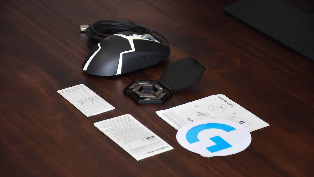 徕卡|罗技G502 Hero电竞鼠标：定制Hero 25K微动，11颗按键自定义