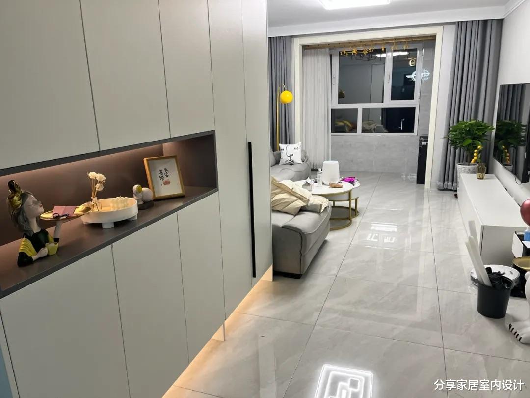 很羡慕这个家,面积不大,装修不豪华,但全屋每个空间都让人喜欢