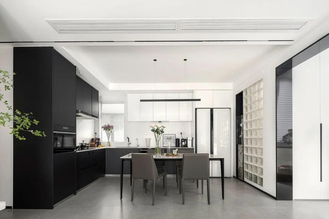 装修界也要搞内卷,高级感极简风拿捏了