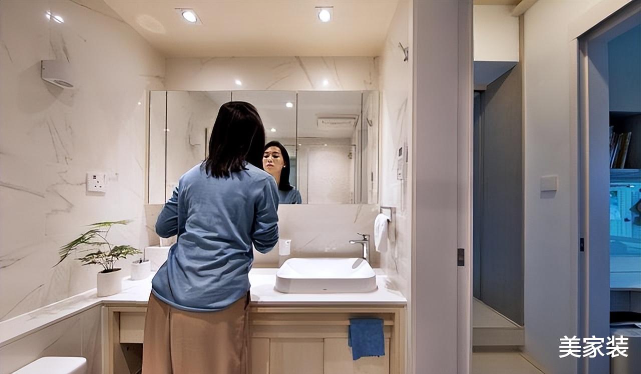 50㎡豪宅中拥有几十个柜子,却丝毫感觉不到压抑,让人惊艳