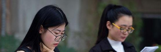 求职|“不行卖烤鸭吧”,顶尖211硕士回老家三个月,找工作碰壁到崩溃