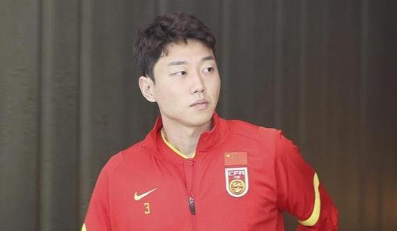 中超|2000万，海港拼满夺冠拼图，球迷褒贬不一：我们要的谁也抢不走