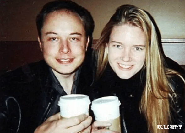 伊隆·马斯克|莱莉:两次嫁给马斯克,离婚拿到1.3亿,比生5个儿子的原配有福气