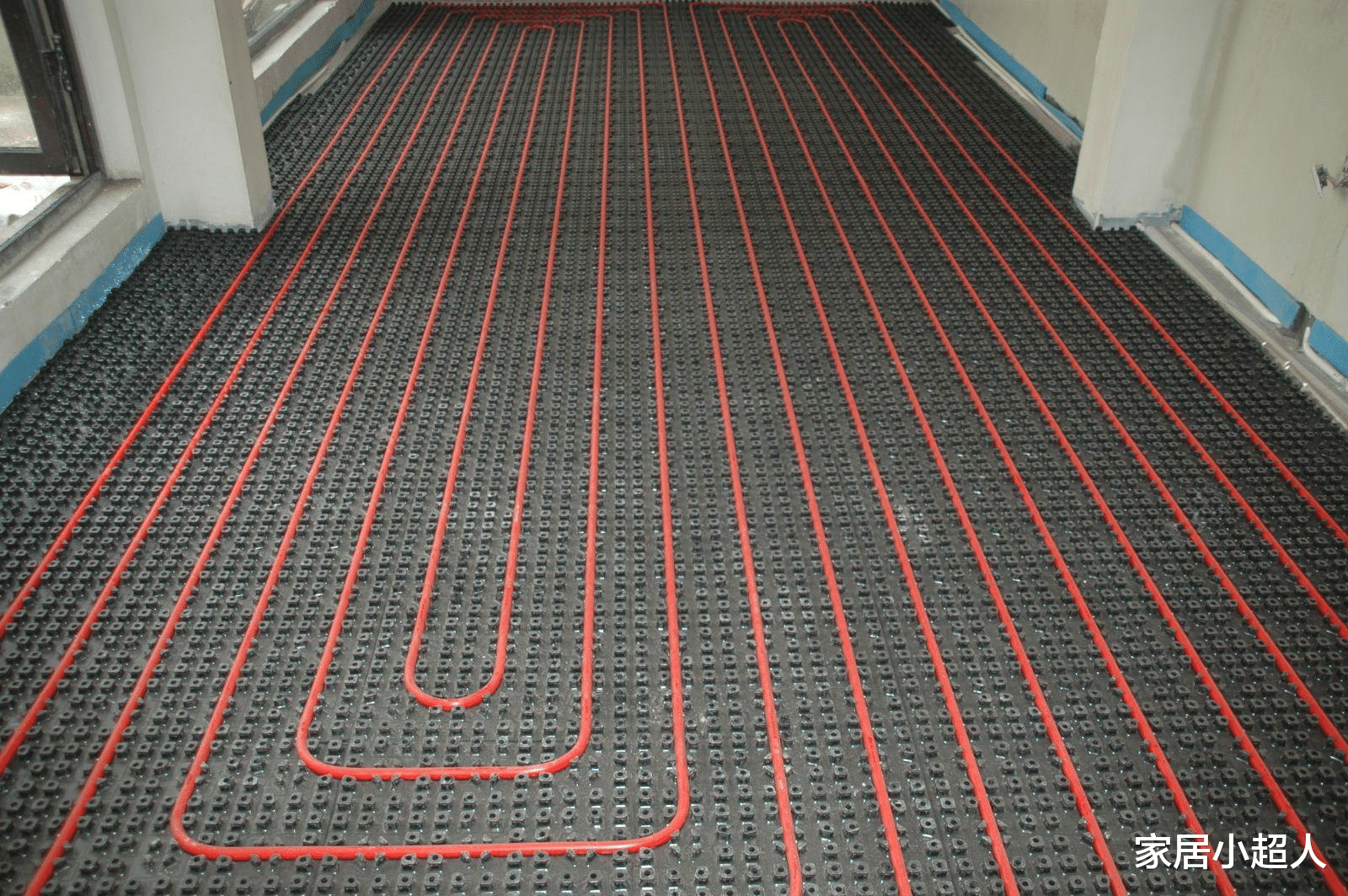 地暖上面铺瓷砖更合适？入住就开始后悔，别再傻傻跟风了！